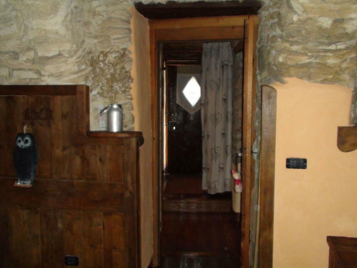 Le Petit Chateau De Vetan Cir 0023 Saint-Pierre Buitenkant foto